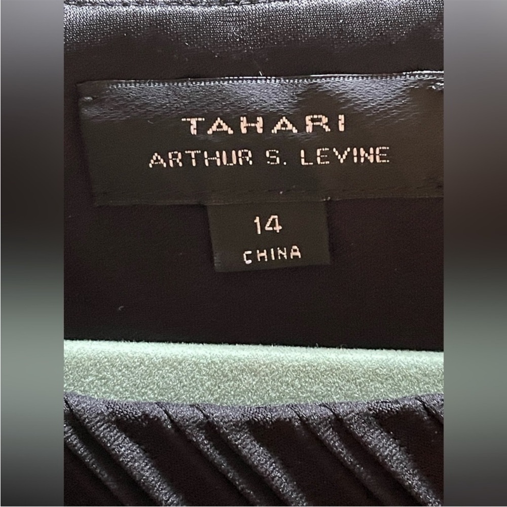 NWT Tahari ASL Black Short Sleeve Dress - Lined - Picture 3 of 10